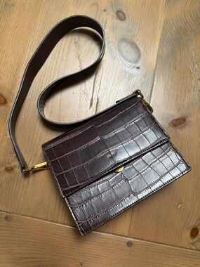 JW PEI Croc-Embossed Leather Crossbody Bag in Deep Burgundy